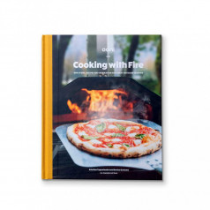Ooni Cooking with fire hos Bbqsupport.se